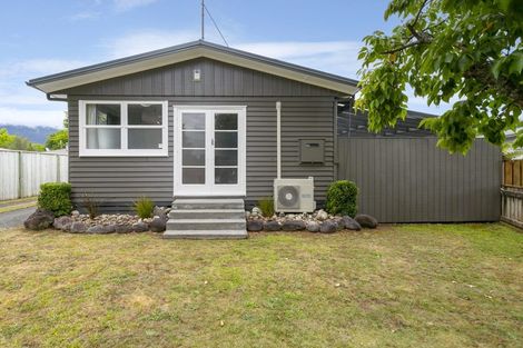 Photo of property in 35 Patikura Place, Turangi, 3334