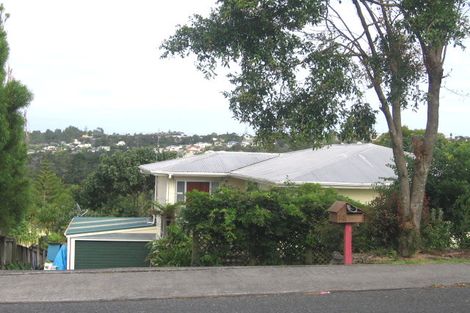 Photo of property in 14 Mayfield Road, Glenfield, Auckland, 0629