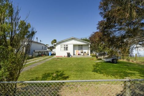 Photo of property in 5 Reserve Road, Longburn, Palmerston North, 4412