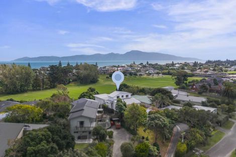 Photo of property in 5 Miro Road, Raumati South, Paraparaumu, 5032