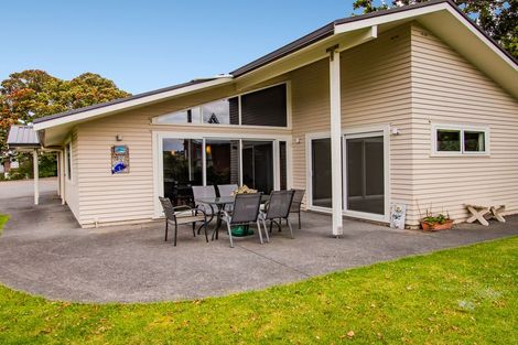 Photo of property in 854 Whangaparaoa Road, Manly, Whangaparaoa, 0930
