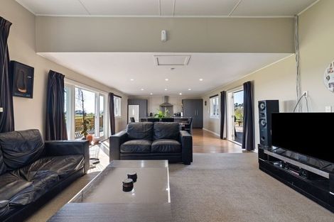Photo of property in 101 Albert Road, Tokomaru, Palmerston North, 4474
