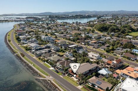 Photo of property in 1/98 Harbour Drive, Otumoetai, Tauranga, 3110
