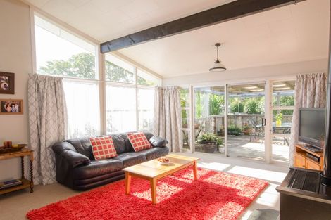 Photo of property in 14 Challinor Street, Pakuranga, Auckland, 2010