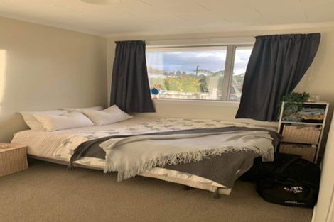 Photo of property in 5 Flavia Grove, Clouston Park, Upper Hutt, 5018