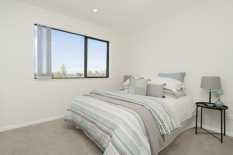Photo of property in 30 Tukari Lane, Mangere Bridge, Auckland, 2022