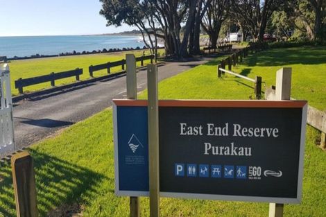 Photo of property in 1 Autere Street, Strandon, New Plymouth, 4312