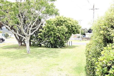 Photo of property in 224 Tui Road, Whangamata, 3620