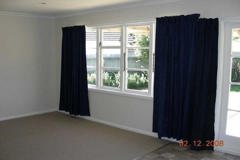 Photo of property in 38 Hollyford Avenue, Bryndwr, Christchurch, 8053