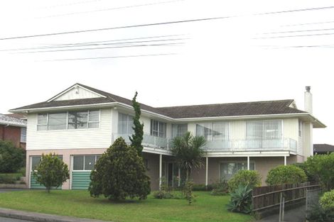 Photo of property in 166 Royal Road, Massey, Auckland, 0614
