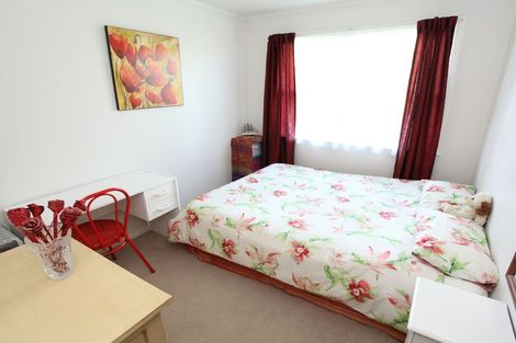 Photo of property in 14 Challinor Street, Pakuranga, Auckland, 2010