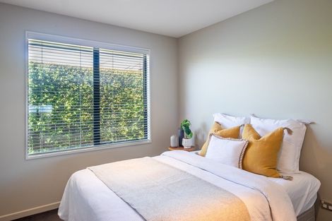 Photo of property in 128 Kings Drive, Wanaka, 9305