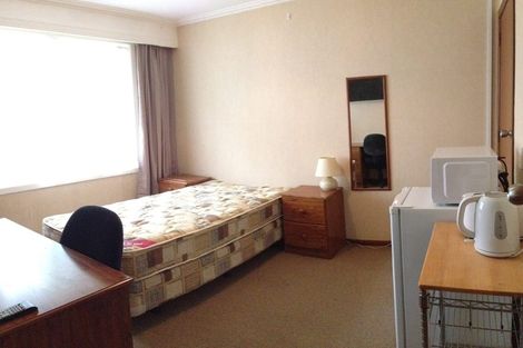 Photo of property in 52c Royal Terrace, Dunedin Central, Dunedin, 9016