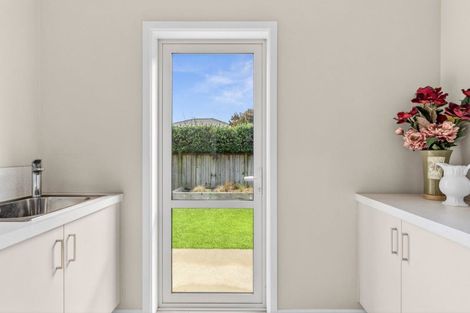 Photo of property in 5 Tucker Close, Leamington, Cambridge, 3432