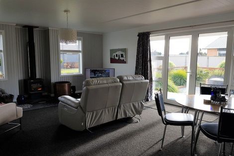 Photo of property in 5 Orbell Crescent, Te Anau, 9679
