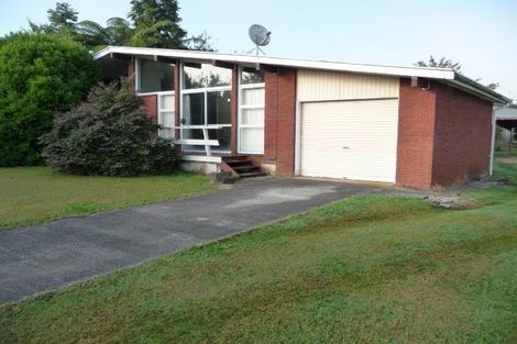 Photo of property in 7 Oxford Street, Tirau, 3410