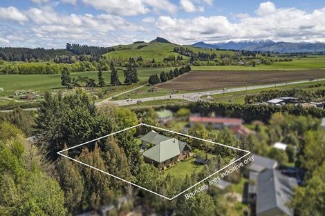 Photo of property in 16/18 Queen Street, Coalgate, 7673