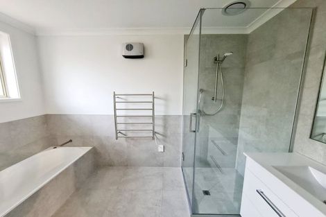 Photo of property in 36 Stableford Drive, Pyes Pa, Tauranga, 3112