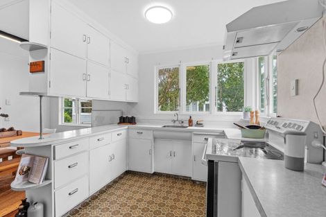 Photo of property in 79 Victoria Street, Carterton, 5713