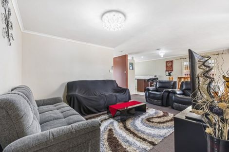 Photo of property in 20 Tussock Avenue, Mangere, Auckland, 2022