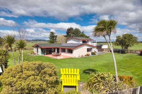 Photo of property in 1182a Tikokino Road, Waipawa, 4273