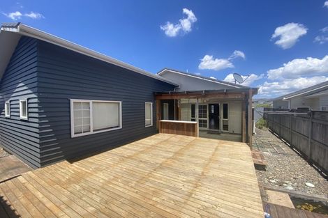 Photo of property in 28 Mulvaney Crescent, Henderson, Auckland, 0612