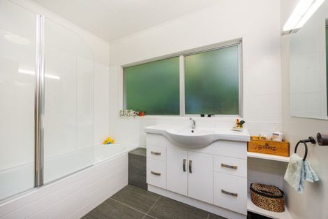 Photo of property in 399 Scotts Road, Linton, Palmerston North, 4472