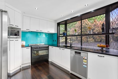 Photo of property in 6 Carnoustie Drive, Wattle Downs, Auckland, 2103