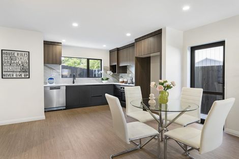 Photo of property in 3/142 Great South Road, Manurewa, Auckland, 2102