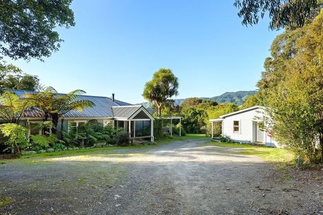 Photo of property in 733 Otaki Gorge Road, Hautere, Otaki, 5582