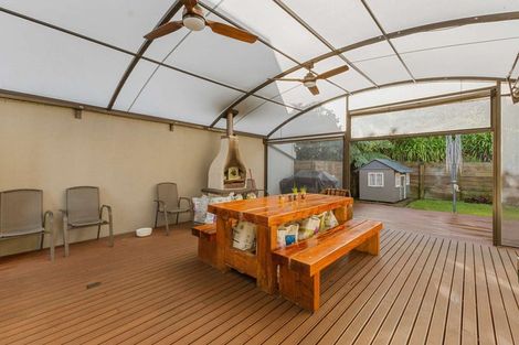 Photo of property in 39 Belt Road, Moturoa, New Plymouth, 4310