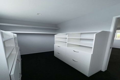 Photo of property in 17 Royal Park Drive, Parklands, Christchurch, 8083