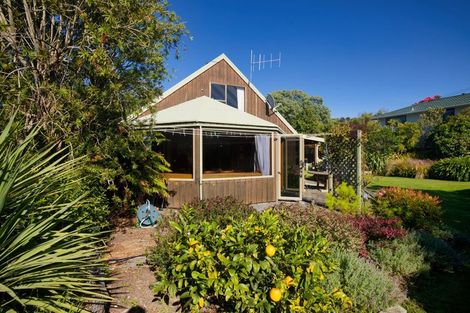 Photo of property in 61 Torquay Street, Kaikoura, 7300