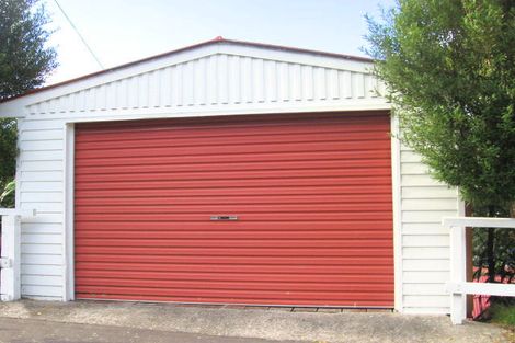 Photo of property in 39 Saint Albans Avenue, Karori, Wellington, 6012