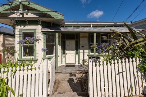 Photo of property in 426 Adelaide Road, Berhampore, Wellington, 6023