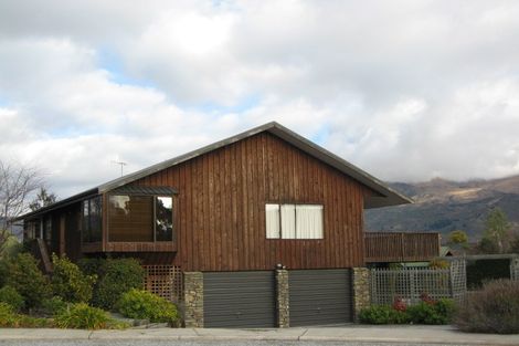 Photo of property in 11 Rowan Court, Wanaka, 9305