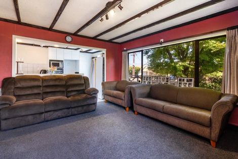 Photo of property in 14 Ingle Avenue, Waipahihi, Taupo, 3330