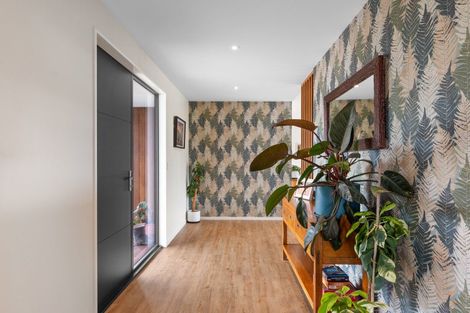 Photo of property in 8 Walford Way, Darfield, 7571