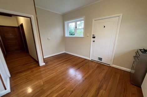 Photo of property in 49 Savage Crescent, West End, Palmerston North, 4412