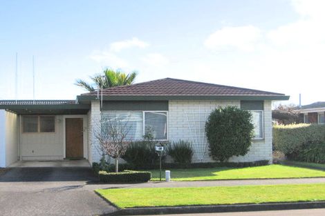Photo of property in 1a Edwards Place, Terrace End, Palmerston North, 4410