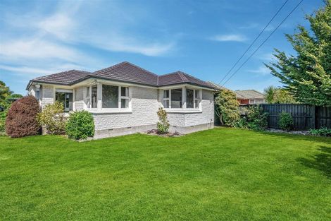 Photo of property in 9 Solway Avenue, Ilam, Christchurch, 8041