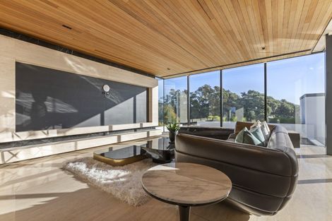 Photo of property in 92 Paritai Drive, Orakei, Auckland, 1071