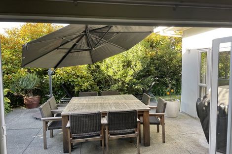 Photo of property in 12a Sandown Road, Rothesay Bay, Auckland, 0630