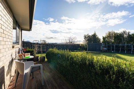 Photo of property in 21 Brompton Close, Richmond Heights, Taupo, 3330