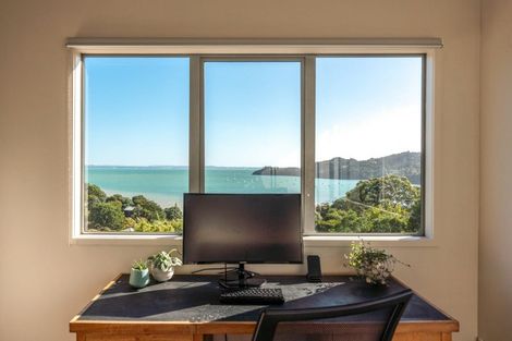 Photo of property in 12 Makora Avenue, Oneroa, Waiheke Island, 1081