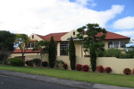 Photo of property in 1/3 Katui Street, Castor Bay, Auckland, 0620