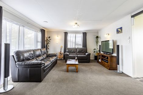 Photo of property in 8 Heatherlea Heights, Feilding, 4702