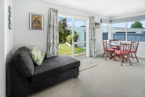 Photo of property in 49 Cecil Street, St Andrews, Hamilton, 3200