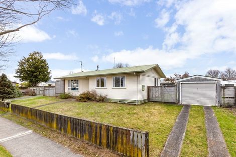 Photo of property in 17 Puataata Road, Turangi, 3334