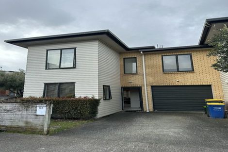 Photo of property in 63 Barnea Circle, Glen Eden, Auckland, 0602